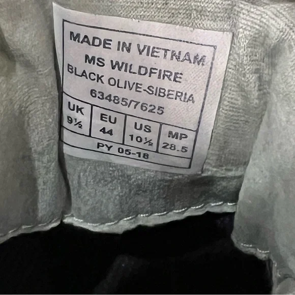 Salewa ortholite hiking boots. Men size 10.5 - Picture 11 of 11